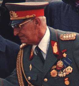Heinz Keler. * 1920. Minister fr Nationale Verteidigung der DDR. Aufgenommen am 07.10.1989.